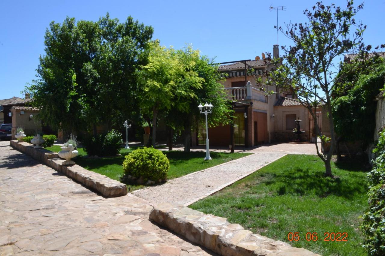 Casa Rural Villa Herrera Fernancaballero Luaran gambar
